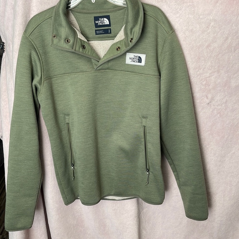 Sweater 1/4 button up, pullover, pockets. Very warm!